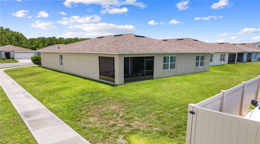 DAVENPORT, Florida 33897, 4 Bedrooms Bedrooms, ,2 BathroomsBathrooms,Residential,For Sale,IGUANA,0,MFRS5142490
