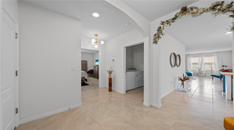 DAVENPORT, Florida 33897, 4 Bedrooms Bedrooms, ,2 BathroomsBathrooms,Residential,For Sale,IGUANA,0,MFRS5142490