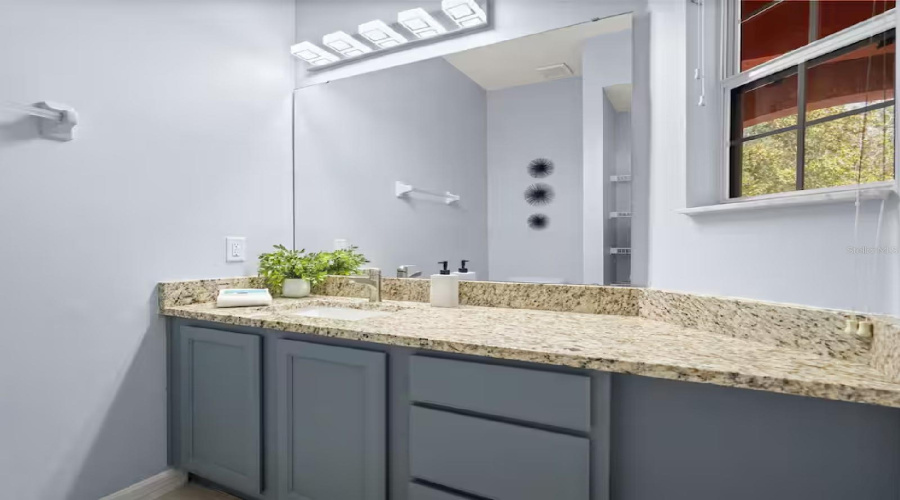 KISSIMMEE, Florida 34747, 3 Bedrooms Bedrooms, ,2 BathroomsBathrooms,Residential,For Sale,YELLOW LANTANA,0,MFRO6419385