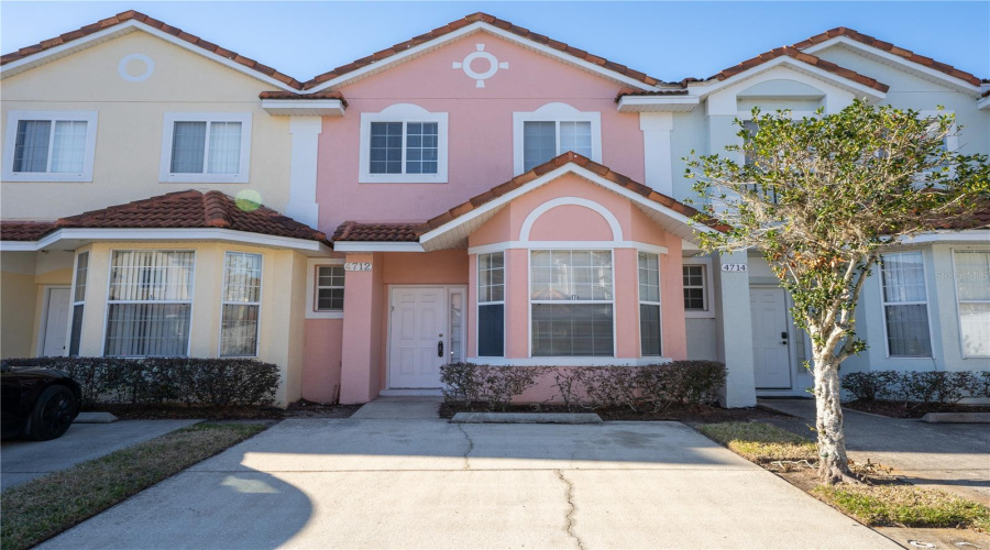 KISSIMMEE, Florida 34746, 3 Bedrooms Bedrooms, ,2 BathroomsBathrooms,Residential,For Sale,HEMINGWAY HOUSE,0,MFRO6421374