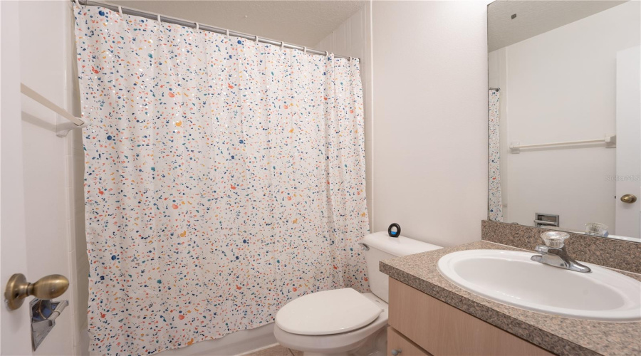 KISSIMMEE, Florida 34746, 3 Bedrooms Bedrooms, ,2 BathroomsBathrooms,Residential,For Sale,HEMINGWAY HOUSE,0,MFRO6421374