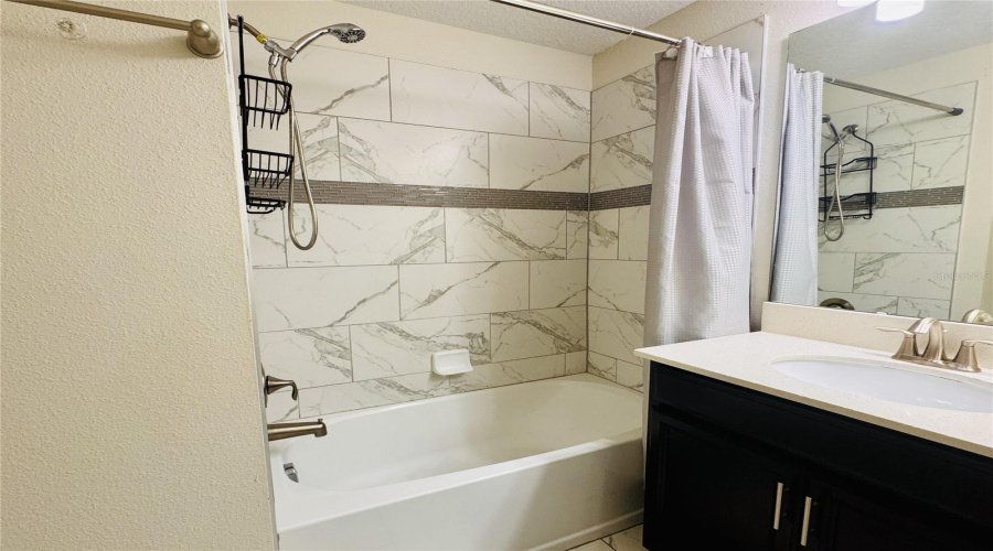 DAVENPORT, Florida 33896, 4 Bedrooms Bedrooms, ,3 BathroomsBathrooms,Residential,For Sale,SANDBAGGER,0,MFRS5152862