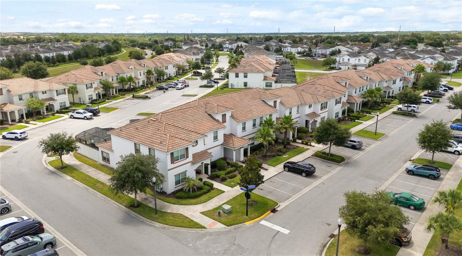 DAVENPORT, Florida 33896, 4 Bedrooms Bedrooms, ,3 BathroomsBathrooms,Residential,For Sale,SANDBAGGER,0,MFRS5152862