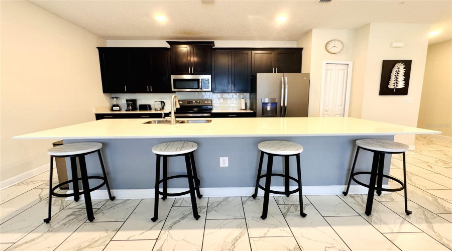 DAVENPORT, Florida 33896, 4 Bedrooms Bedrooms, ,3 BathroomsBathrooms,Residential,For Sale,SANDBAGGER,0,MFRS5152862