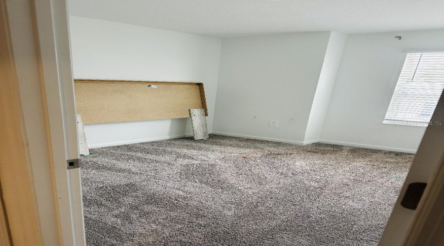 DAVENPORT, Florida 33837, 4 Bedrooms Bedrooms, ,2 BathroomsBathrooms,Residential,For Sale,BIG SUR,0,MFRTB8523787