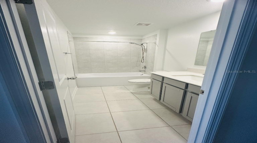 DAVENPORT, Florida 33837, 4 Bedrooms Bedrooms, ,2 BathroomsBathrooms,Residential,For Sale,BIG SUR,0,MFRTB8523787