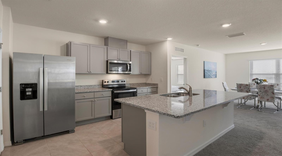 DAVENPORT, Florida 33837, 3 Bedrooms Bedrooms, ,2 BathroomsBathrooms,Residential,For Sale,DOE RUN,0,MFRP4939204