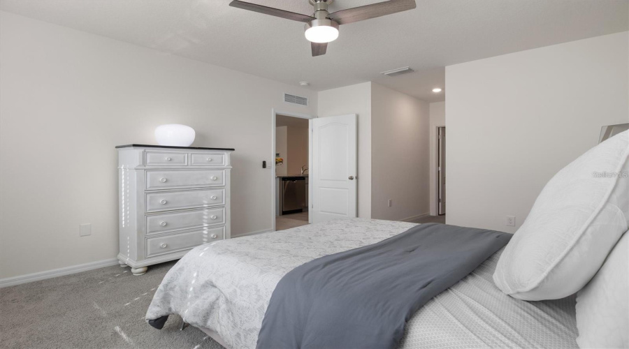 DAVENPORT, Florida 33837, 3 Bedrooms Bedrooms, ,2 BathroomsBathrooms,Residential,For Sale,DOE RUN,0,MFRP4939204