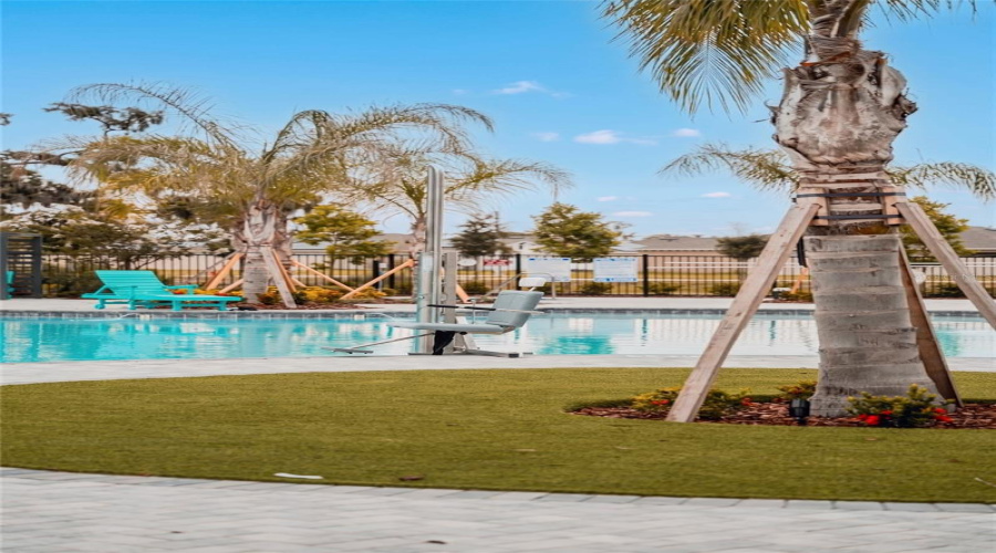 DAVENPORT, Florida 33837, 3 Bedrooms Bedrooms, ,2 BathroomsBathrooms,Residential,For Sale,BURNEY FALLS,0,MFRO6421708