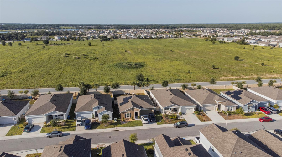 Davenport, Florida 33837, 3 Bedrooms Bedrooms, ,2 Bathroomsbathrooms,Residential,For Sale,Burney Falls,0,Mfro6421708