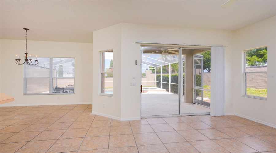 DAVENPORT, Florida 33897, 5 Bedrooms Bedrooms, ,3 BathroomsBathrooms,Residential,For Sale,BRUNELLO,0,MFRO6420583