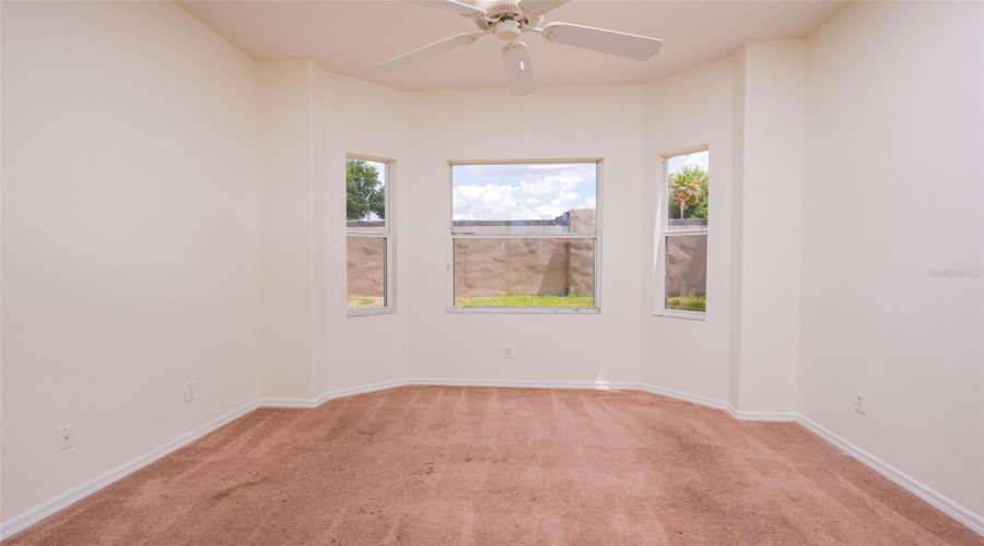 DAVENPORT, Florida 33897, 5 Bedrooms Bedrooms, ,3 BathroomsBathrooms,Residential,For Sale,BRUNELLO,0,MFRO6420583