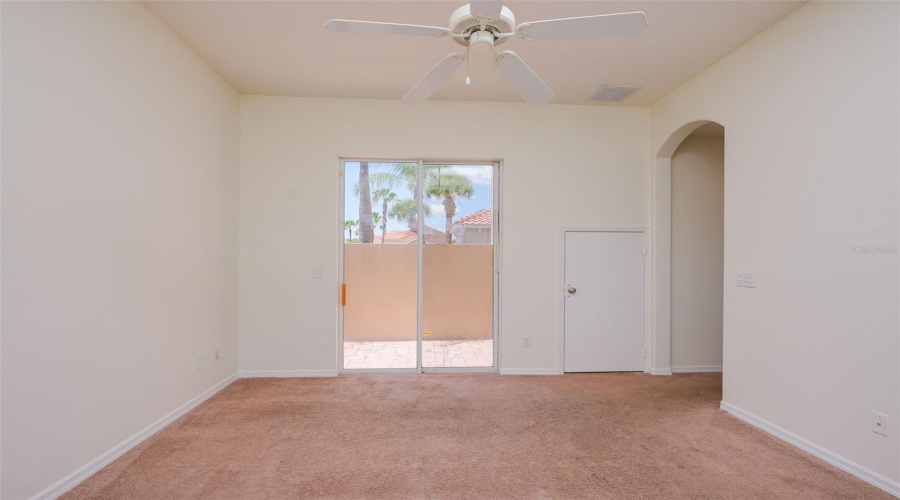 DAVENPORT, Florida 33897, 5 Bedrooms Bedrooms, ,3 BathroomsBathrooms,Residential,For Sale,BRUNELLO,0,MFRO6420583