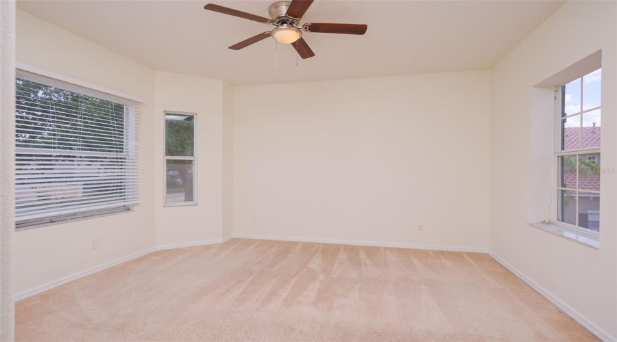 DAVENPORT, Florida 33897, 5 Bedrooms Bedrooms, ,3 BathroomsBathrooms,Residential,For Sale,BRUNELLO,0,MFRO6420583