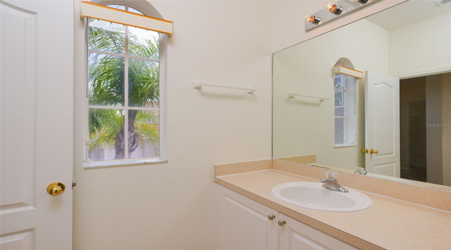 DAVENPORT, Florida 33897, 5 Bedrooms Bedrooms, ,3 BathroomsBathrooms,Residential,For Sale,BRUNELLO,0,MFRO6420583