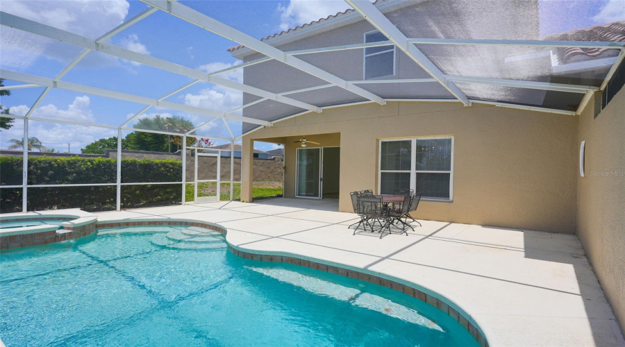 DAVENPORT, Florida 33897, 5 Bedrooms Bedrooms, ,3 BathroomsBathrooms,Residential,For Sale,BRUNELLO,0,MFRO6420583