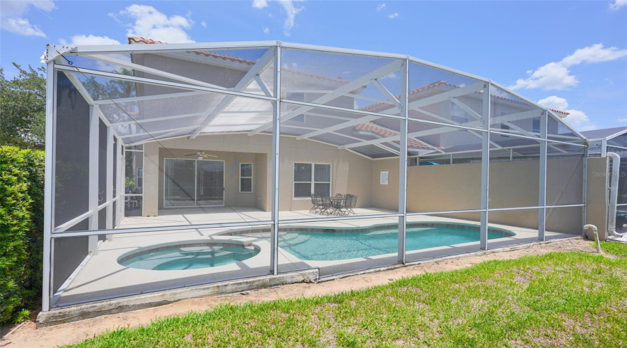 DAVENPORT, Florida 33897, 5 Bedrooms Bedrooms, ,3 BathroomsBathrooms,Residential,For Sale,BRUNELLO,0,MFRO6420583