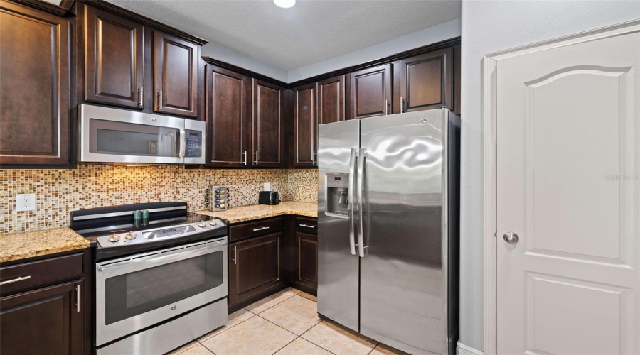 DAVENPORT, Florida 33896, 3 Bedrooms Bedrooms, ,2 BathroomsBathrooms,Residential,For Sale,BROOKSVILLE,0,MFRO6420145