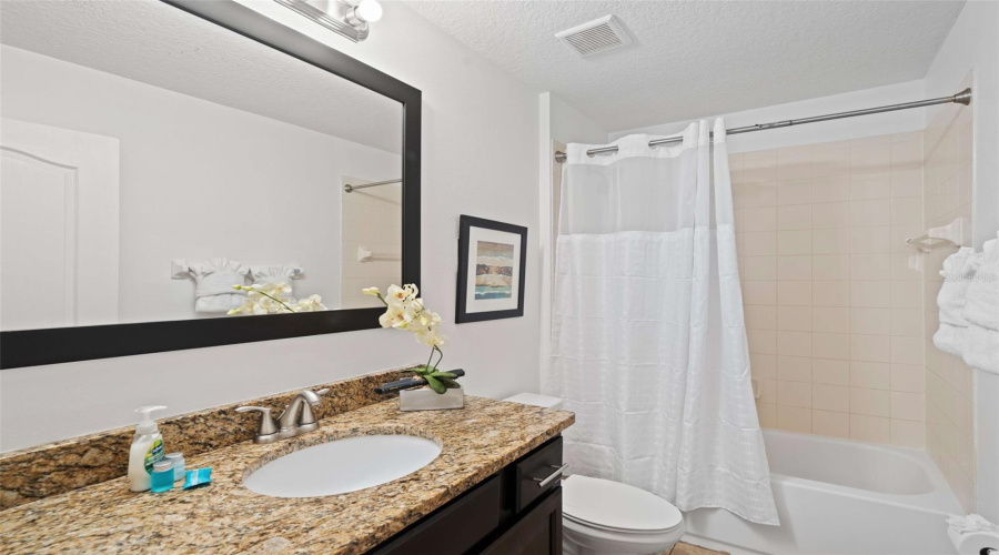 DAVENPORT, Florida 33896, 3 Bedrooms Bedrooms, ,2 BathroomsBathrooms,Residential,For Sale,BROOKSVILLE,0,MFRO6420145