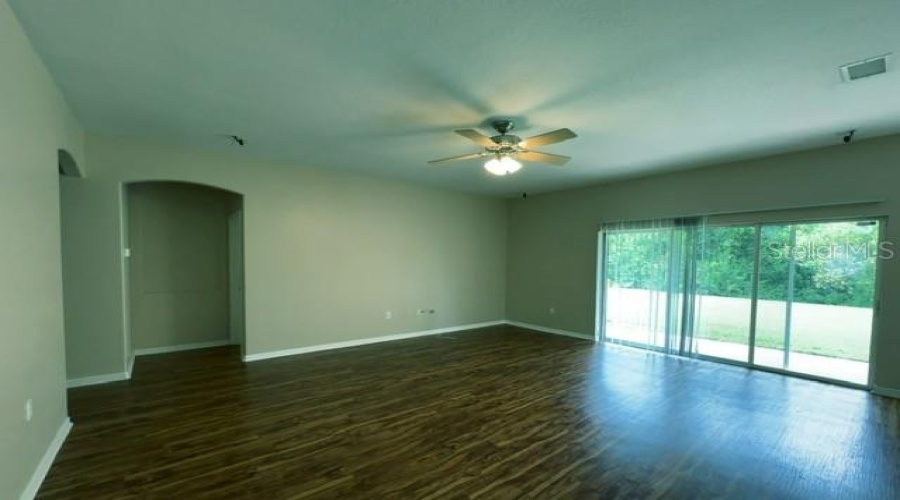 KISSIMMEE, Florida 34746, 3 Bedrooms Bedrooms, ,2 BathroomsBathrooms,Residential,For Sale,WINDING,0,MFRS5152605