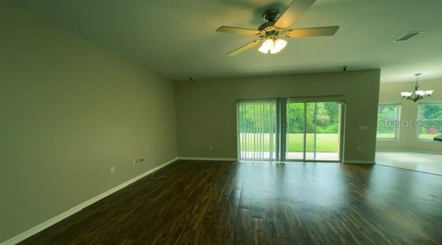 KISSIMMEE, Florida 34746, 3 Bedrooms Bedrooms, ,2 BathroomsBathrooms,Residential,For Sale,WINDING,0,MFRS5152605