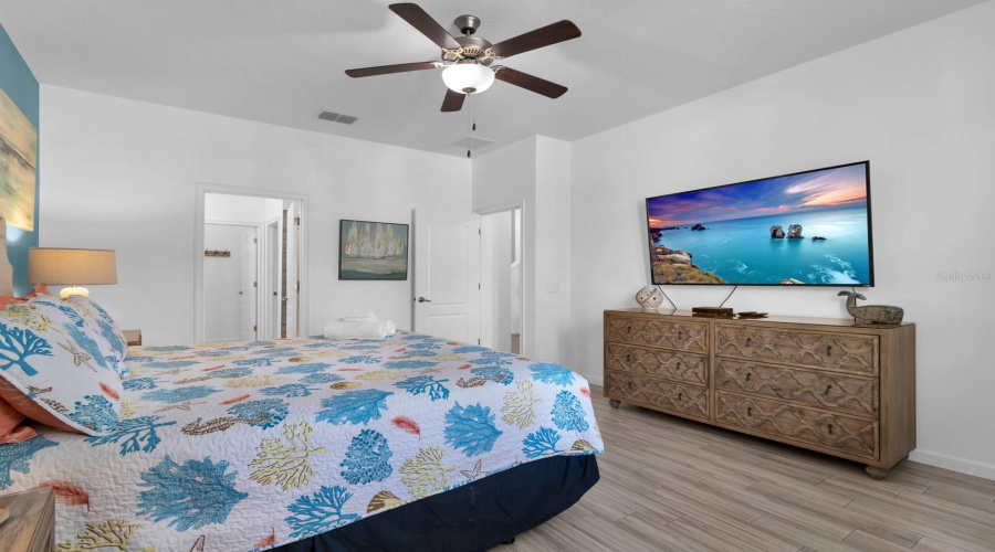 DAVENPORT, Florida 33837, 10 Bedrooms Bedrooms, ,8 BathroomsBathrooms,Residential,For Sale,OAKBOURNE,0,MFRS5152760