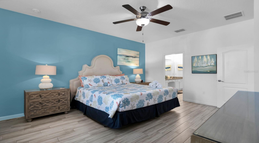 DAVENPORT, Florida 33837, 10 Bedrooms Bedrooms, ,8 BathroomsBathrooms,Residential,For Sale,OAKBOURNE,0,MFRS5152760