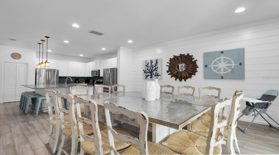 DAVENPORT, Florida 33837, 10 Bedrooms Bedrooms, ,8 BathroomsBathrooms,Residential,For Sale,OAKBOURNE,0,MFRS5152760