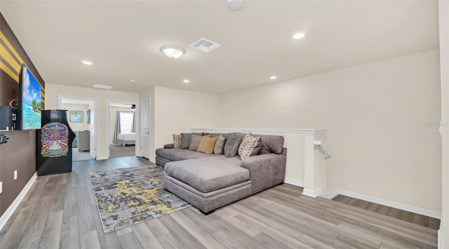 DAVENPORT, Florida 33897, 5 Bedrooms Bedrooms, ,4 BathroomsBathrooms,Residential,For Sale,LANA,0,MFRO6421670