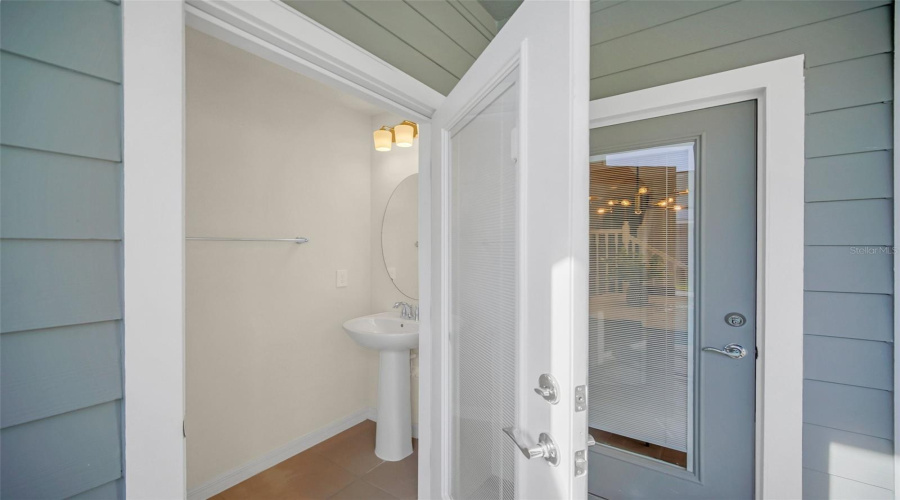 DAVENPORT, Florida 33897, 5 Bedrooms Bedrooms, ,4 BathroomsBathrooms,Residential,For Sale,LANA,0,MFRO6421670
