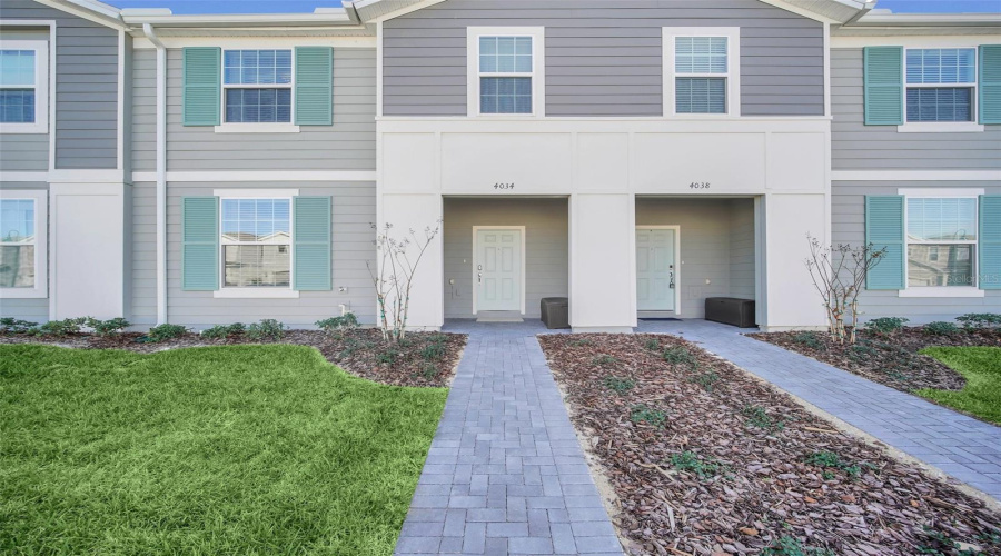 DAVENPORT, Florida 33897, 5 Bedrooms Bedrooms, ,4 BathroomsBathrooms,Residential,For Sale,LANA,0,MFRO6421670