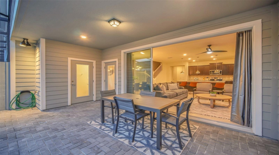 DAVENPORT, Florida 33897, 5 Bedrooms Bedrooms, ,4 BathroomsBathrooms,Residential,For Sale,LANA,0,MFRO6421670