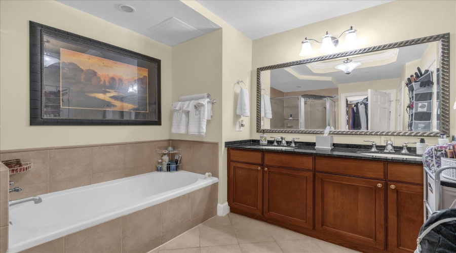 REUNION, Florida 34747, 3 Bedrooms Bedrooms, ,3 BathroomsBathrooms,Residential,For Sale,CENTRE COURT RIDGE,0,MFRO6420774