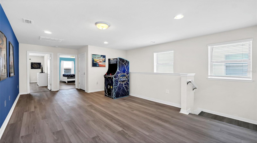 KISSIMMEE, Florida 34747, 5 Bedrooms Bedrooms, ,4 BathroomsBathrooms,Residential,For Sale,SYDNEY,0,MFRO6421749