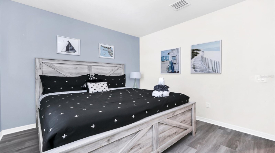 KISSIMMEE, Florida 34747, 5 Bedrooms Bedrooms, ,4 BathroomsBathrooms,Residential,For Sale,SYDNEY,0,MFRO6421749