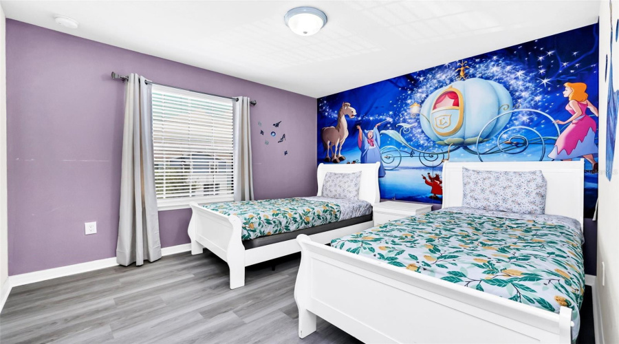 KISSIMMEE, Florida 34747, 5 Bedrooms Bedrooms, ,4 BathroomsBathrooms,Residential,For Sale,SYDNEY,0,MFRO6421749