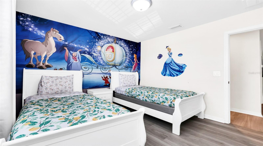 KISSIMMEE, Florida 34747, 5 Bedrooms Bedrooms, ,4 BathroomsBathrooms,Residential,For Sale,SYDNEY,0,MFRO6421749