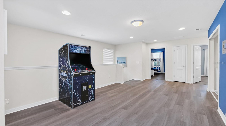 KISSIMMEE, Florida 34747, 5 Bedrooms Bedrooms, ,4 BathroomsBathrooms,Residential,For Sale,SYDNEY,0,MFRO6421749