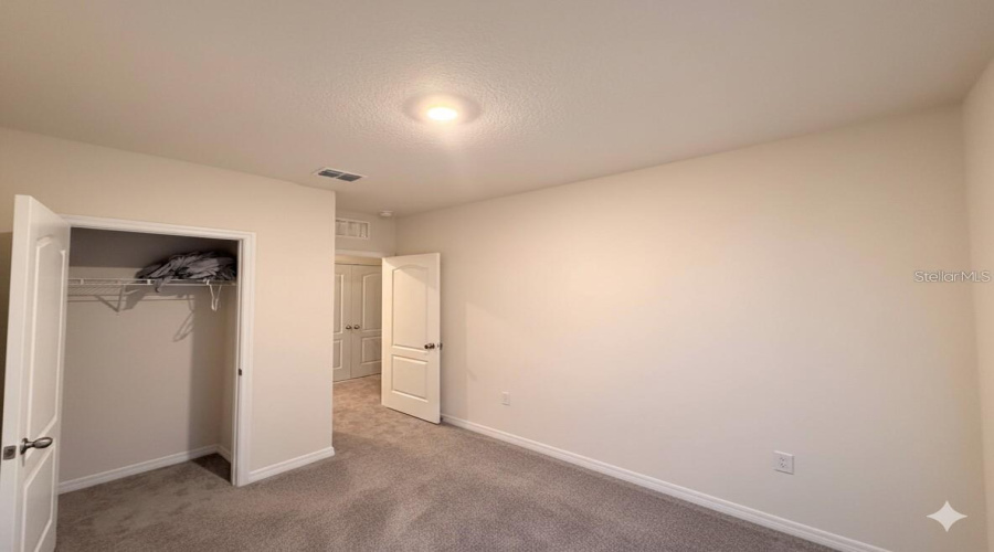 DAVENPORT, Florida 33837, 3 Bedrooms Bedrooms, ,2 BathroomsBathrooms,Residential,For Sale,PENGUIN,0,MFRO6421625