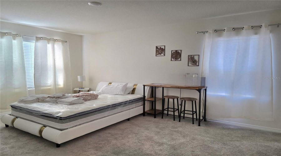 DAVENPORT, Florida 33837, 3 Bedrooms Bedrooms, ,2 BathroomsBathrooms,Residential,For Sale,PENGUIN,0,MFRO6421625