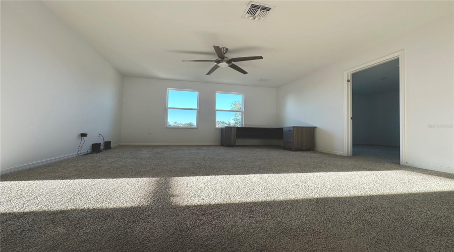 DAVENPORT, Florida 33897, 5 Bedrooms Bedrooms, ,3 BathroomsBathrooms,Residential,For Sale,BELLA VERANO,0,MFRO6421549