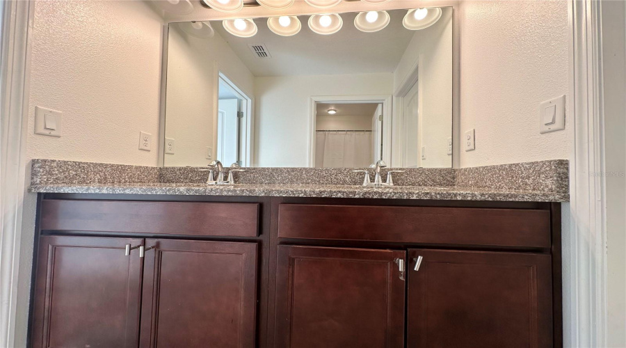 DAVENPORT, Florida 33897, 5 Bedrooms Bedrooms, ,3 BathroomsBathrooms,Residential,For Sale,BELLA VERANO,0,MFRO6421549