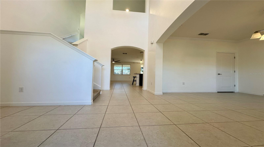 DAVENPORT, Florida 33897, 5 Bedrooms Bedrooms, ,3 BathroomsBathrooms,Residential,For Sale,BELLA VERANO,0,MFRO6421549