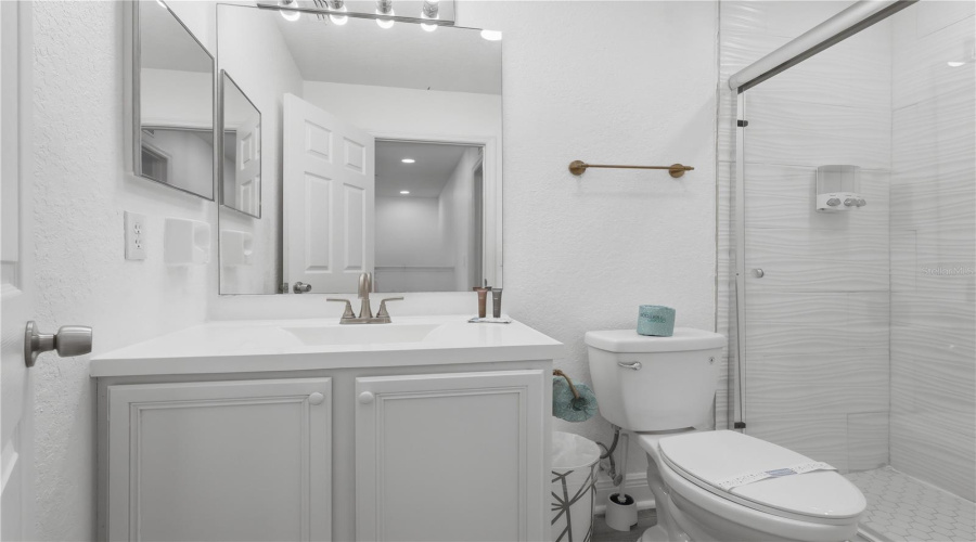 DAVENPORT, Florida 33897, 3 Bedrooms Bedrooms, ,2 BathroomsBathrooms,Residential,For Sale,CALABRIA,0,MFRO6421590