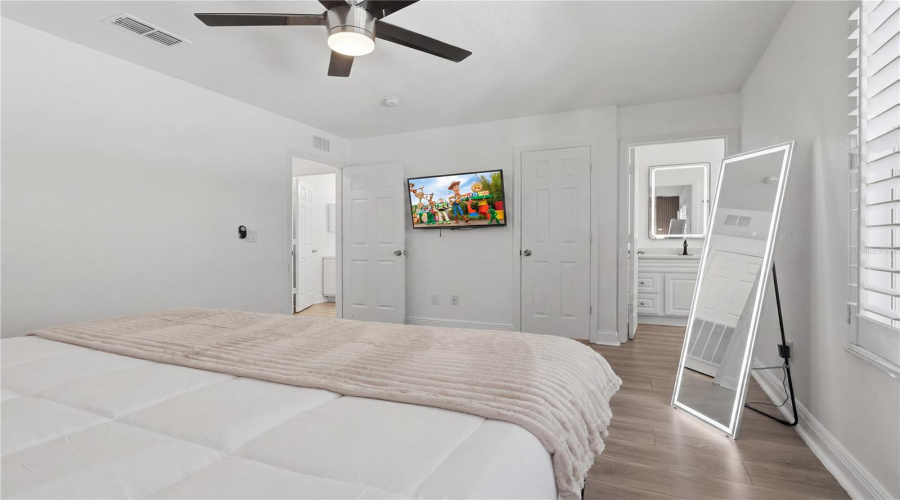 DAVENPORT, Florida 33897, 3 Bedrooms Bedrooms, ,2 BathroomsBathrooms,Residential,For Sale,CALABRIA,0,MFRO6421590
