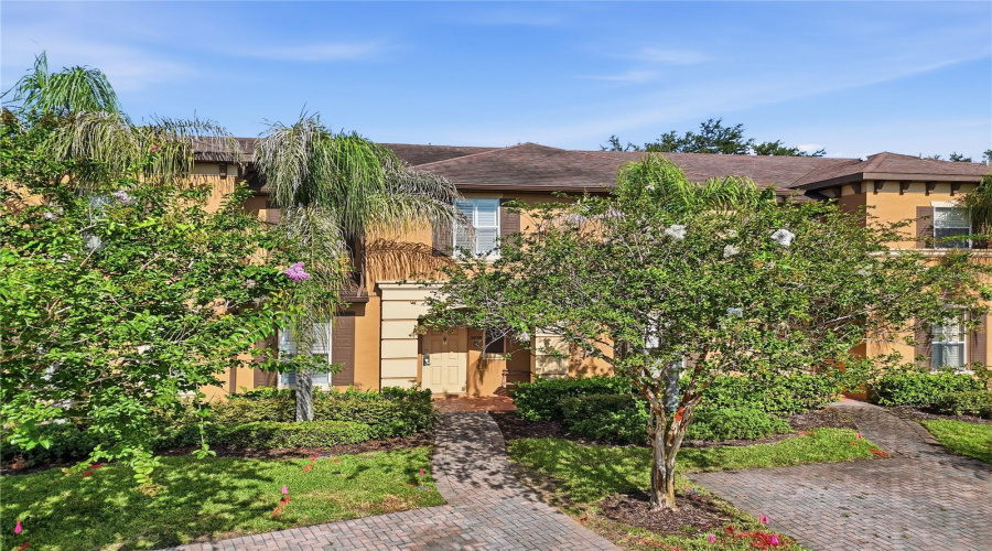 DAVENPORT, Florida 33897, 3 Bedrooms Bedrooms, ,2 BathroomsBathrooms,Residential,For Sale,CALABRIA,0,MFRO6421590