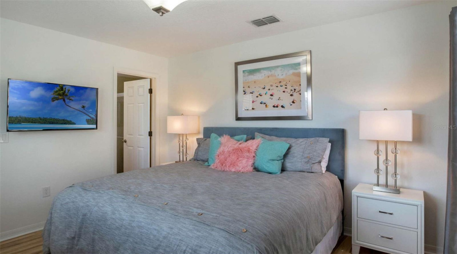KISSIMMEE, Florida 34746, 6 Bedrooms Bedrooms, ,5 BathroomsBathrooms,Residential,For Sale,LAS FUENTES,0,MFRO6421783