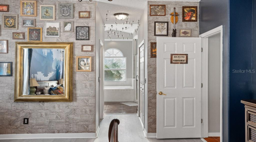 DAVENPORT, Florida 33897, 5 Bedrooms Bedrooms, ,3 BathroomsBathrooms,Residential,For Sale,CORVINA,0,MFRTB8523948