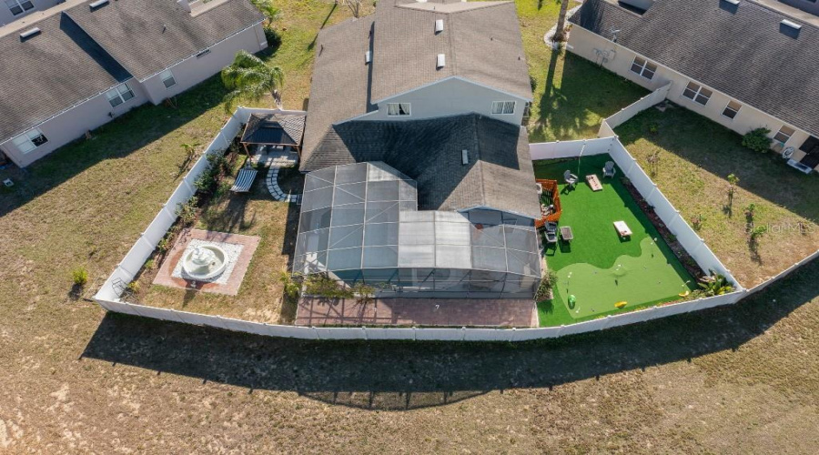DAVENPORT, Florida 33897, 5 Bedrooms Bedrooms, ,3 BathroomsBathrooms,Residential,For Sale,CORVINA,0,MFRTB8523948