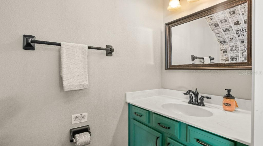 DAVENPORT, Florida 33897, 5 Bedrooms Bedrooms, ,3 BathroomsBathrooms,Residential,For Sale,CORVINA,0,MFRTB8523948